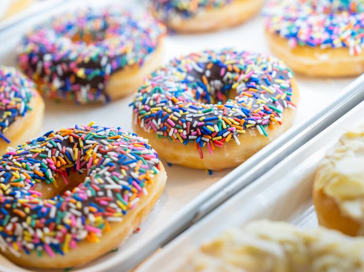 Where to get free donuts in Chicago on National Donut Day