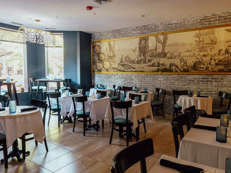 First look at Le Mari, Newbury Street's new Mediterranean bistro